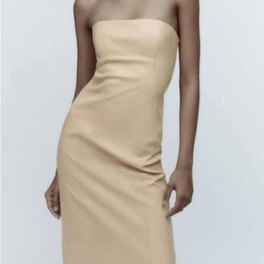 Elegant Strapless Tan Dress